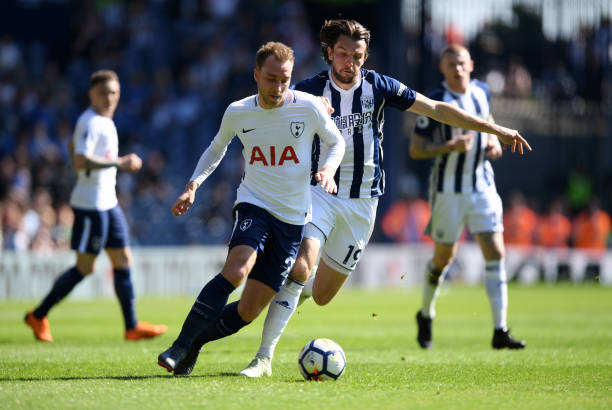 在修路时同 在修路时同